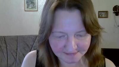 helgacharming public webcam profile photo 3