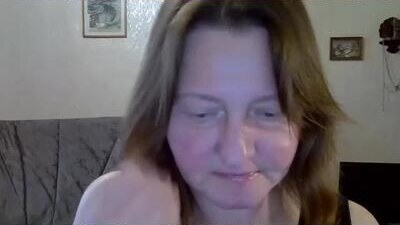 helgacharming public webcam profile photo 9