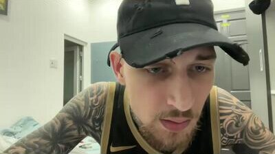hellacozy public webcam profile photo 7