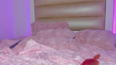 hellen__smith_ public webcam profile photo 3