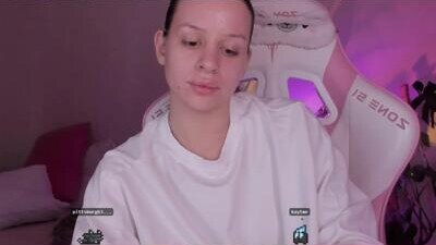 hellokittyyam public webcam profile photo 8