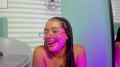 hennessyy_ public webcam profile photo 9