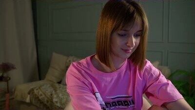 hereasnow__ public webcam profile photo 6