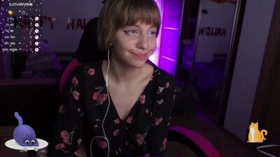 hermione_h public webcam profile photo 4