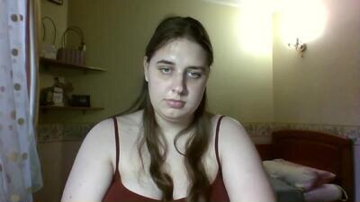 hess_luna_ public webcam profile photo 3