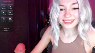 hey_nora_ public webcam profile photo 10