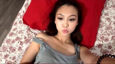hillarynapenas public webcam profile photo 4