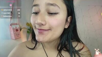 hinata_21_ public webcam profile photo 7