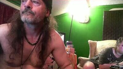 hippiedad333 public webcam profile photo 5