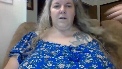 hippysnewhere public webcam profile photo 5