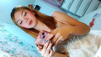 hoelychess public webcam profile photo 10