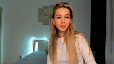 holly____