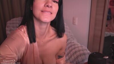hollylinder_ public webcam profile photo 4
