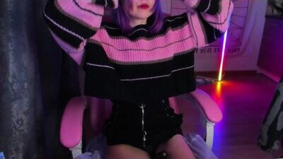 holy420loly public webcam profile photo 8
