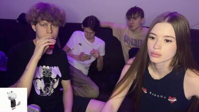 holybabe342 public webcam profile photo 4