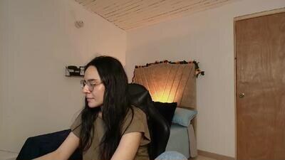 honey_buu public webcam profile photo 3