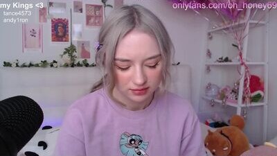 honey_devildoll public webcam profile photo 6
