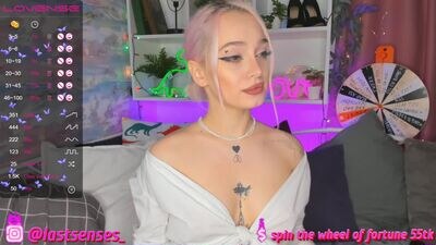 honeybunne public webcam profile photo 3