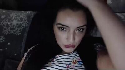 hornyanabellequennsquirt public webcam profile photo 2
