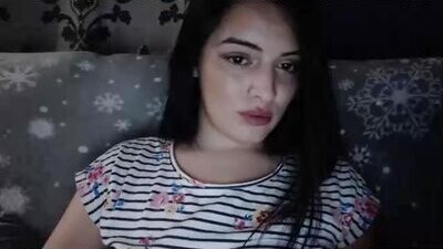 hornyanabellequennsquirt public webcam profile photo 5