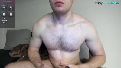 hornyblondieboyy public webcam profile photo 2