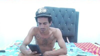 hot_and_complacent public webcam profile photo 10
