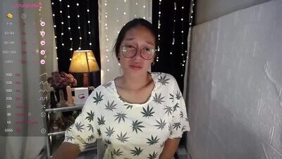 hot_lunax public webcam profile photo 5