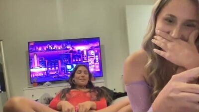 hotandhornyhannah public webcam profile photo 4