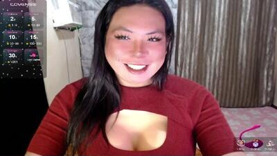 hotasian_mama public webcam profile photo 4