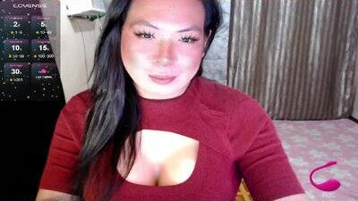 hotasian_mama public webcam profile photo 9