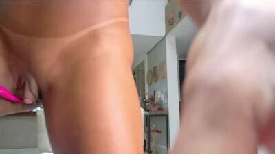 hotbronzeada public webcam profile photo 5