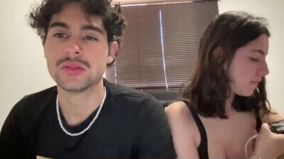 hotcouple_29 public webcam profile photo 3