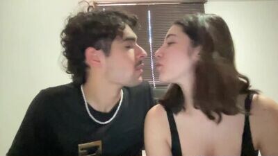 hotcouple_29 public webcam profile photo 4