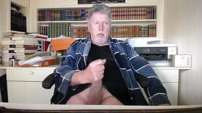 hotlux_54 public webcam profile photo 3