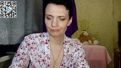 hotmamaqueen234 public webcam profile photo 10
