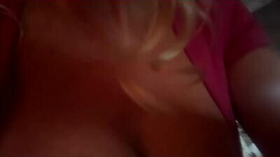 hotmom2222 public webcam profile photo 10