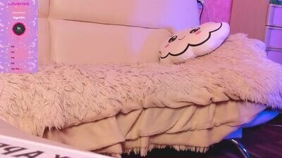 hotty_girls_here public webcam profile photo 2