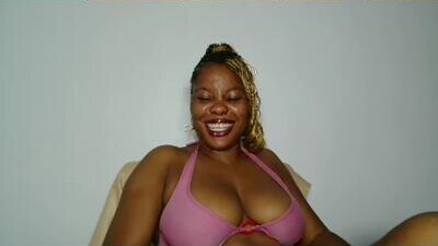 hotty_lora889 public webcam profile photo 6