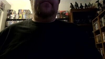 howling81 public webcam profile photo 5