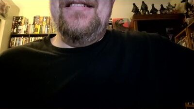 howling81 public webcam profile photo 9