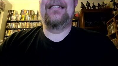 howling81 public webcam profile photo 10
