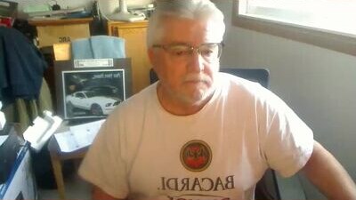 hubee public webcam profile photo 5