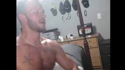 hungchuck public webcam profile photo 10