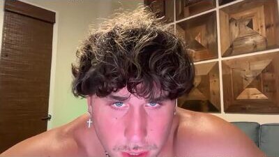hungkingg22 public webcam profile photo 10
