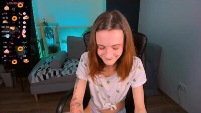 hungry_kitty66 public webcam profile photo 6