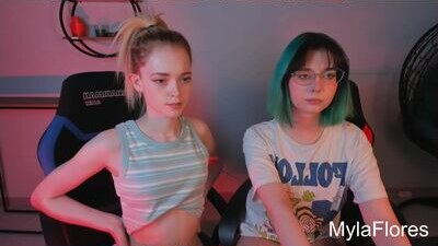 hungry_olive public webcam profile photo 7