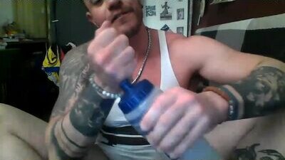 hungrybttm82 public webcam profile photo 6