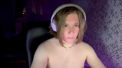 hurtqqq public webcam profile photo 8