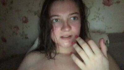 iamlovenda public webcam profile photo 2