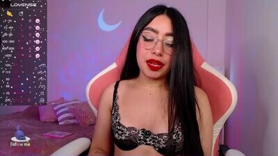 iamveroo public webcam profile photo 4